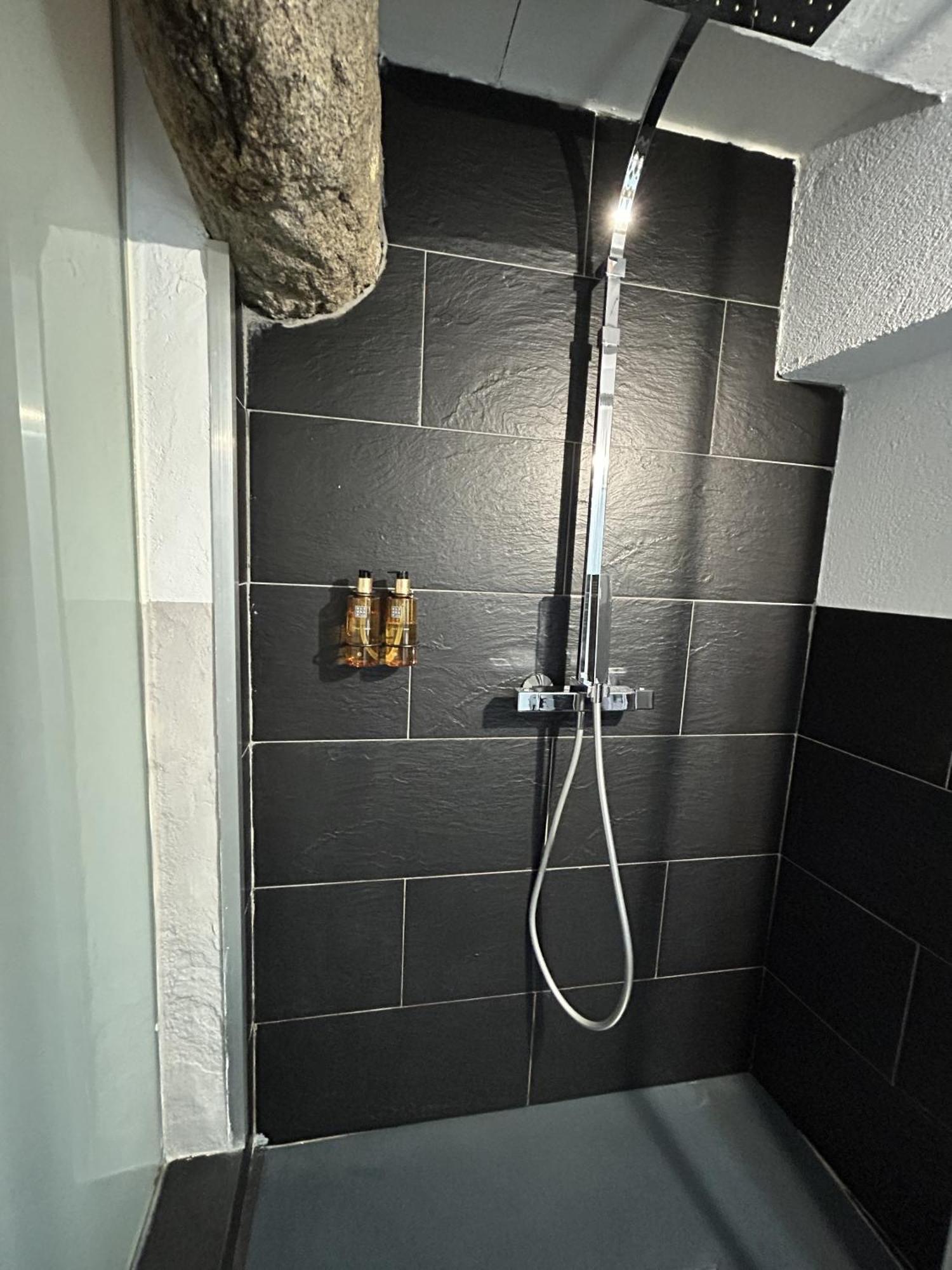 Bed and Breakfast Mas Farner - Adults Only Льивия Номер фото